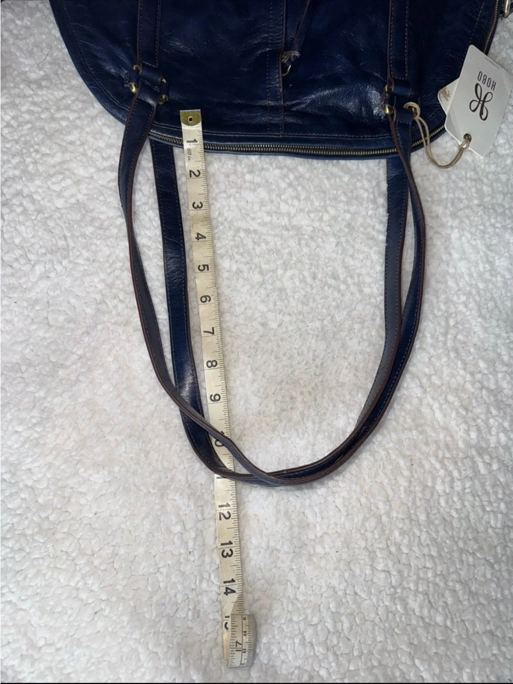 HOBO ‘DELANY’ BAG - Picture 9 of 10